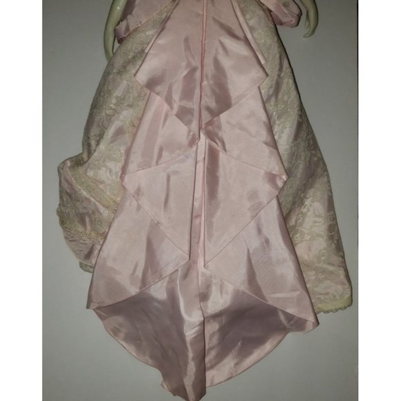 Lenox 22" Porcelain Doll Evening at the Gala Limited Ed. 1992 - Picture 6 of 11